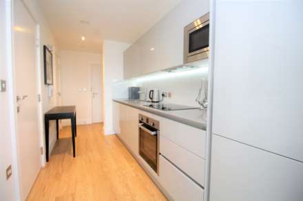 Fairfield Road, Brentwood, Image 2