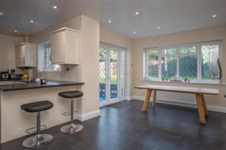 Selwood Road, Brentwood, Image 4