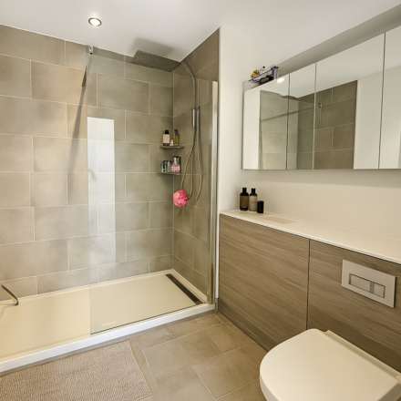 Halcyon Place, Brentwood, Image 6