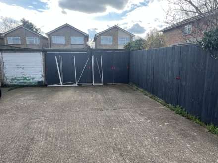 Swan Walk, Kelvedon Hatch, Brentwood, Image 12