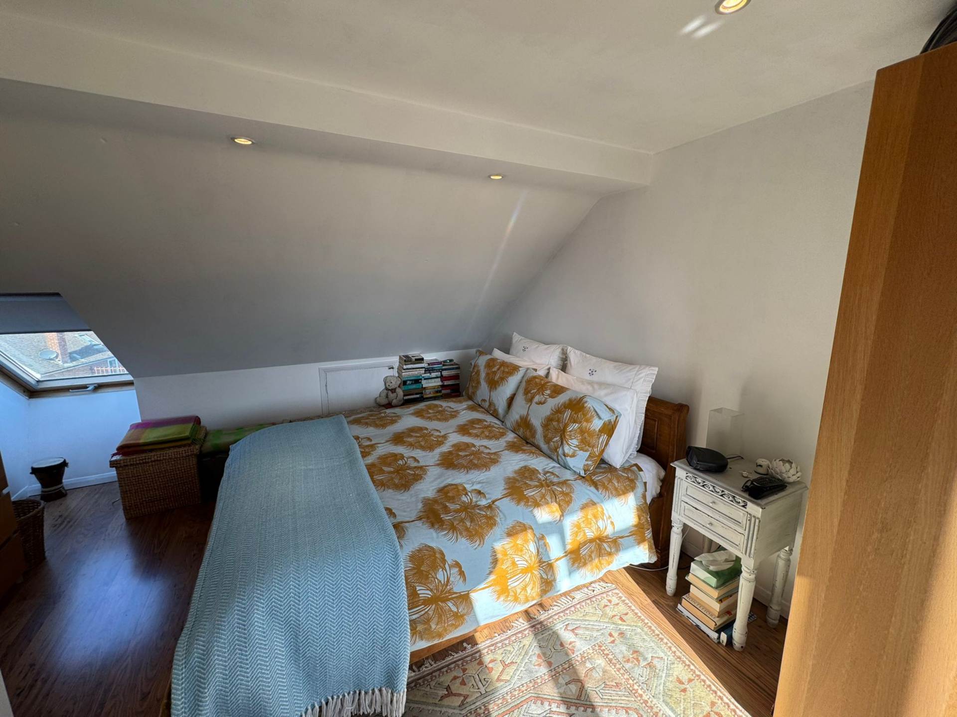 Westwood Avenue, Brentwood, Image 8