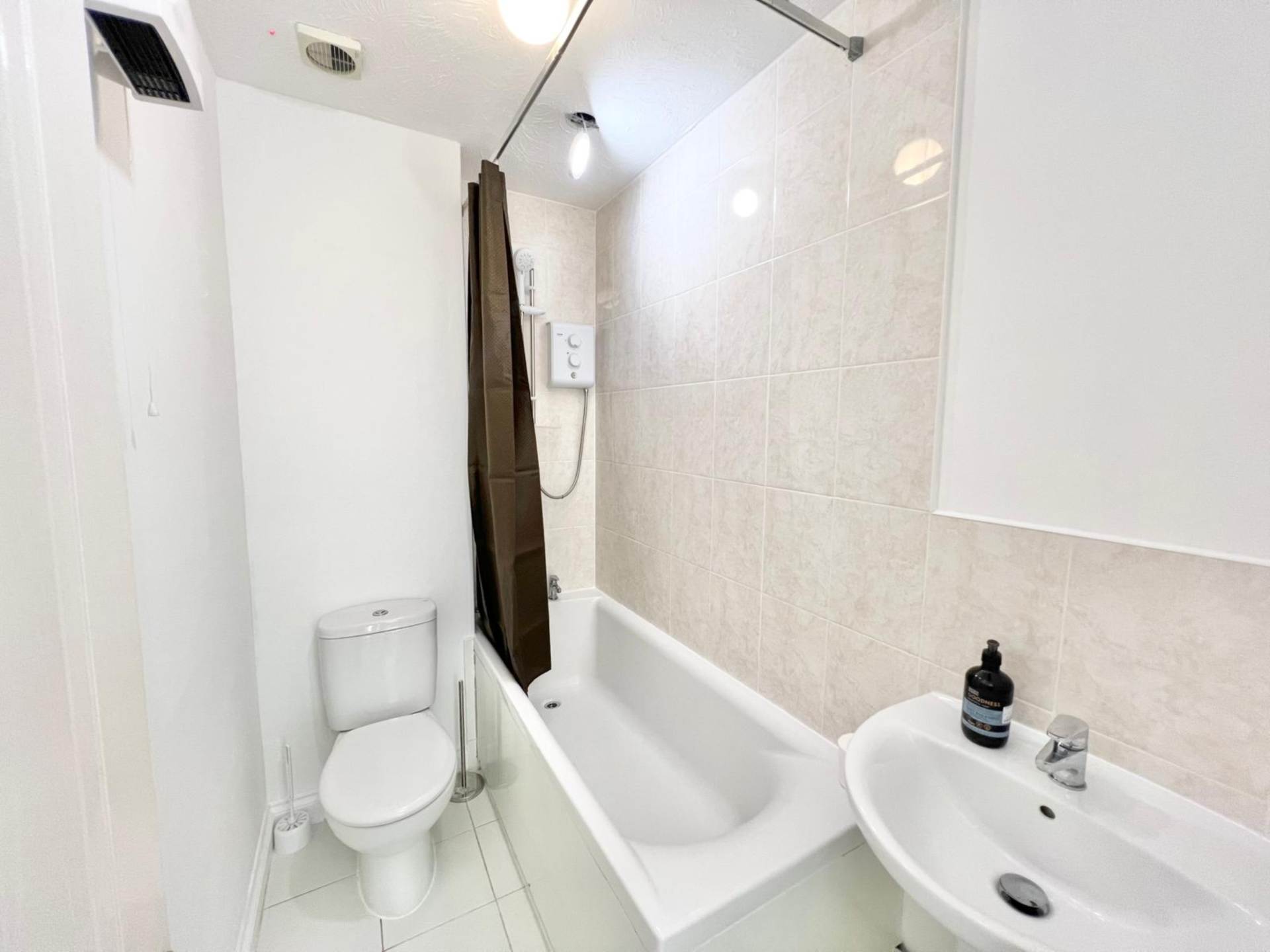 Weald Road, Brentwood, Image 6