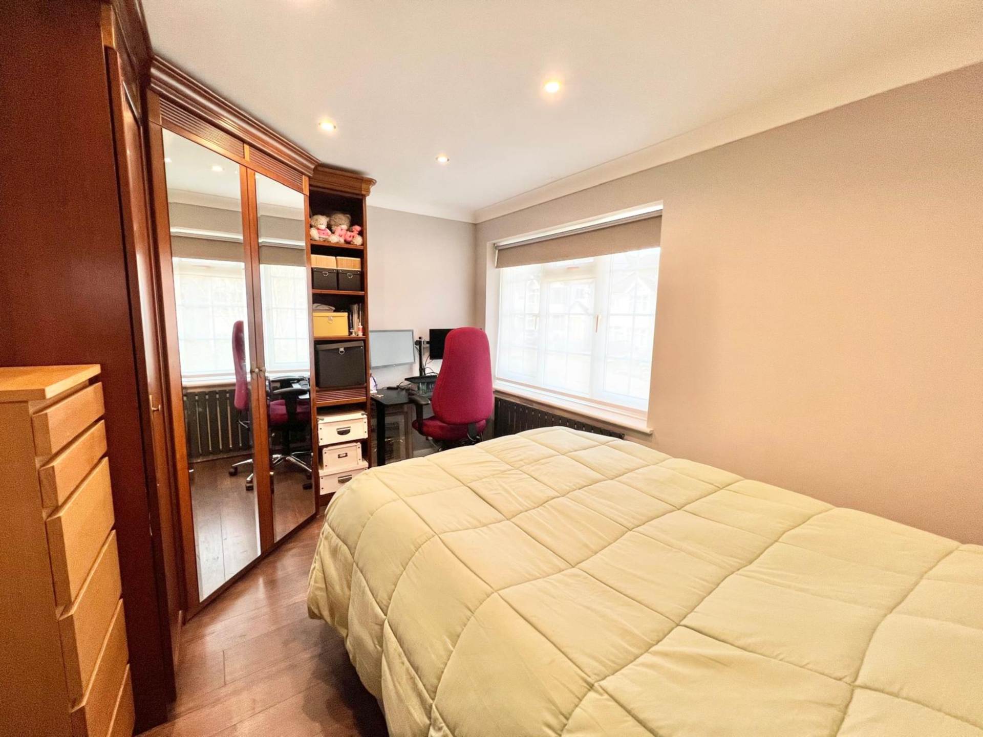 Warley Mount, Brentwood, Image 18