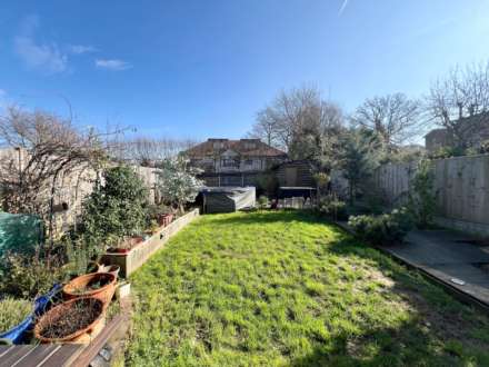 Warley Mount, Brentwood, Image 20