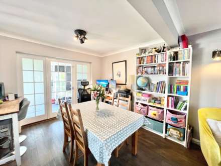 Warley Mount, Brentwood, Image 5