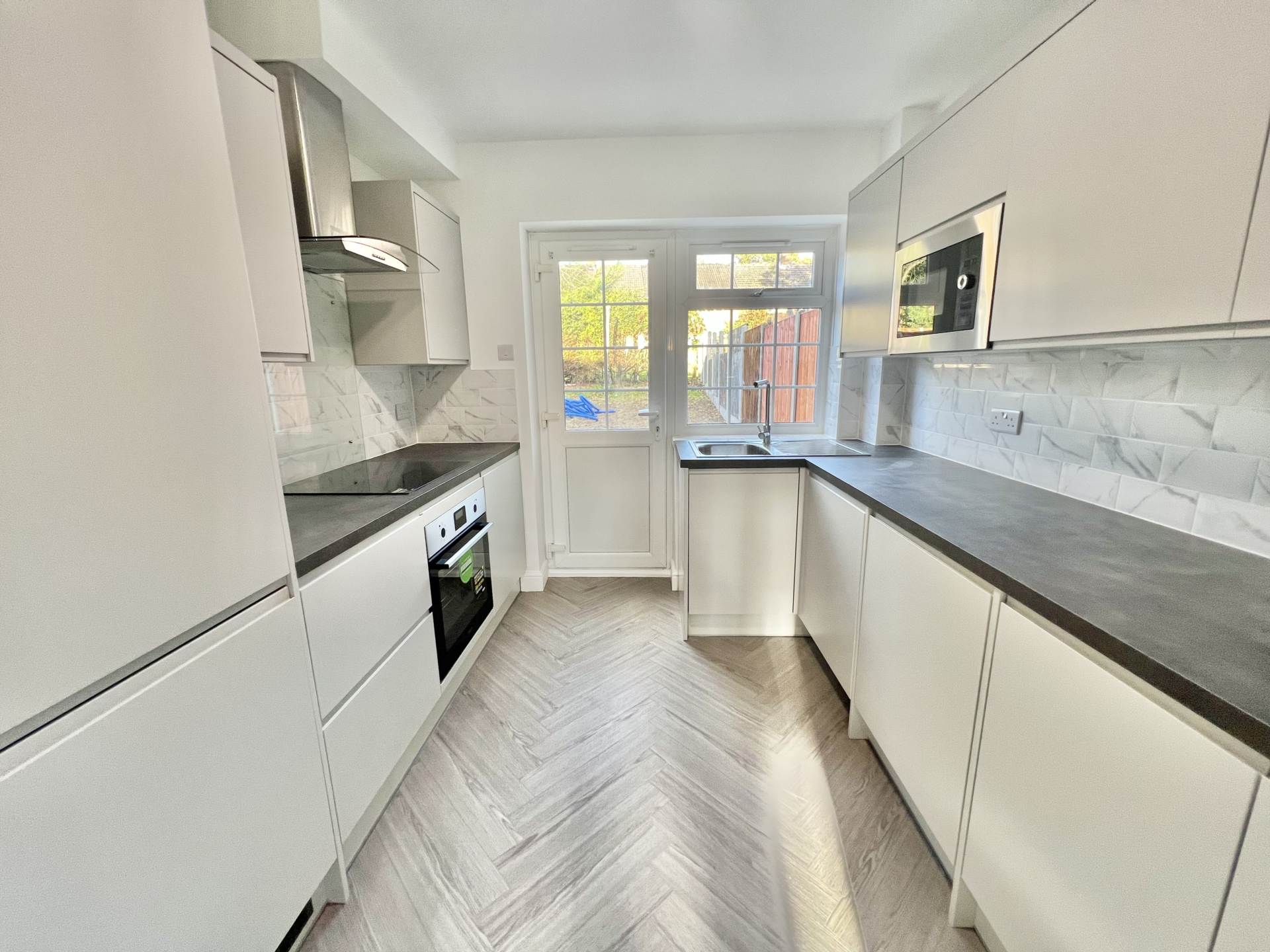 Saxon Close, Brentwood, Image 2