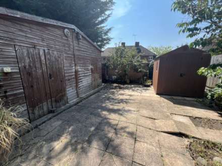 Danes Way, Pilgrims Hatch, Brentwood, Image 13