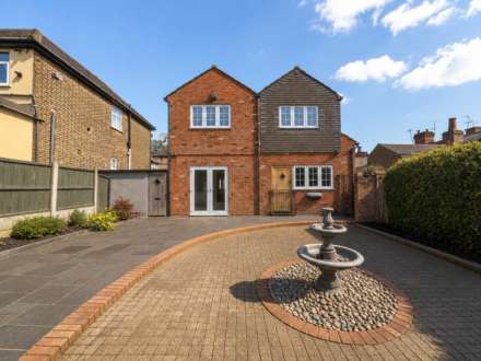 Cromwell Road, Brentwood, Image 17