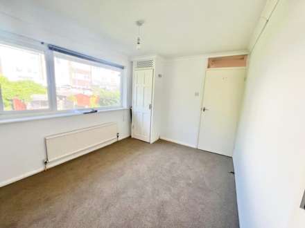 Pennyfields, Brentwood, Image 12
