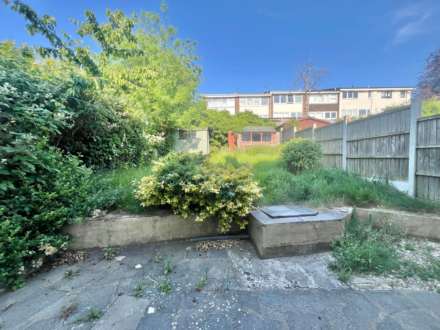 Pennyfields, Brentwood, Image 13
