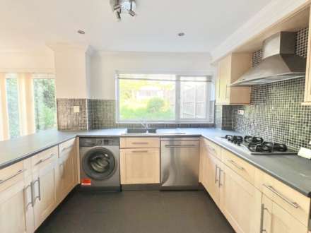 Pennyfields, Brentwood, Image 5