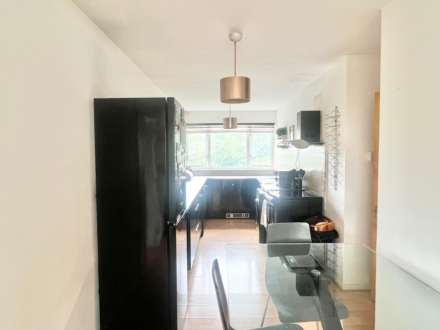Glamis House, Cameron Close, Image 8