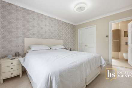 Pastoral Way, Brentwood - Clements Park, Image 14