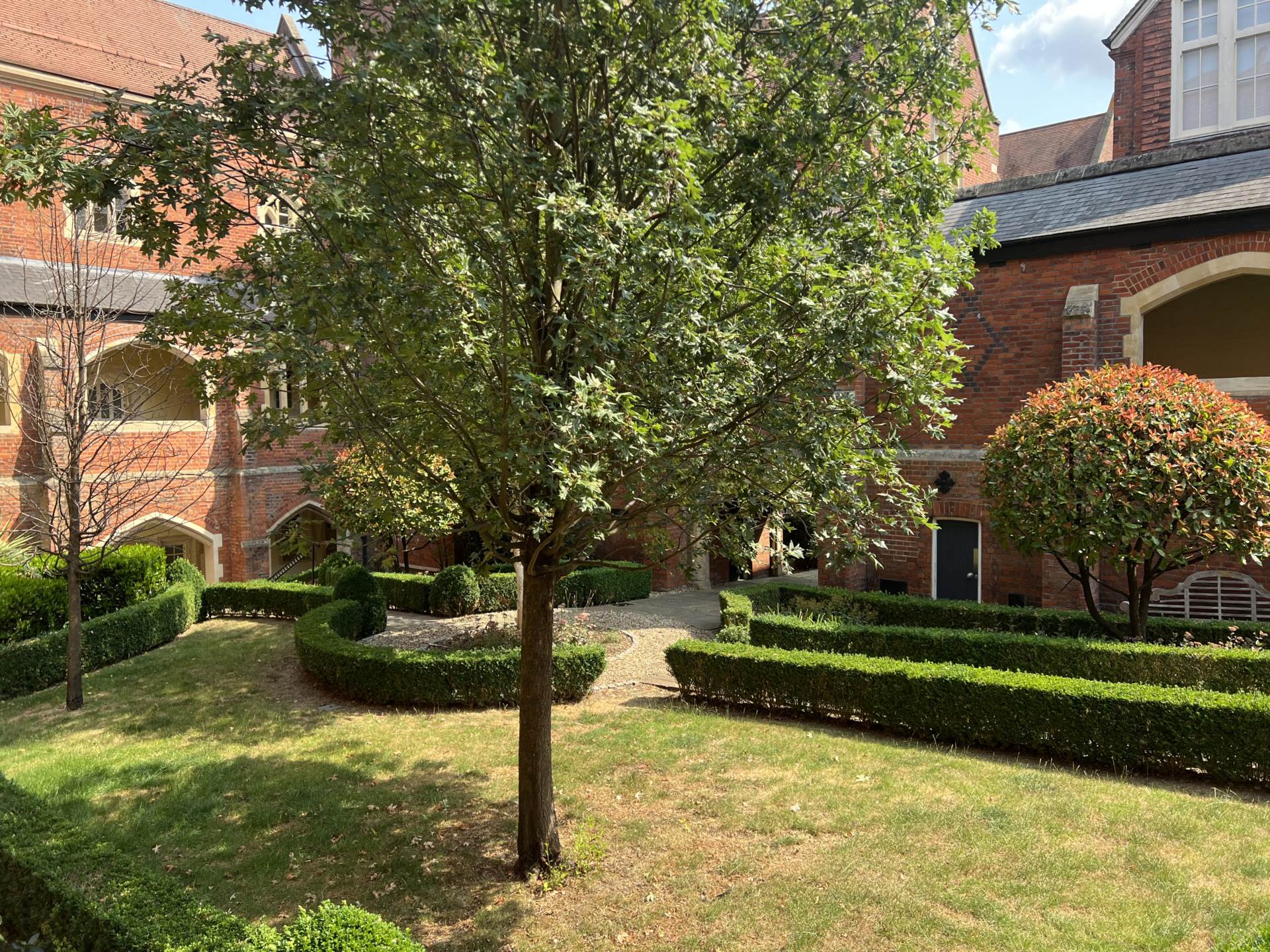 Tudor Court, The Galleries, Brentwood, Image 11
