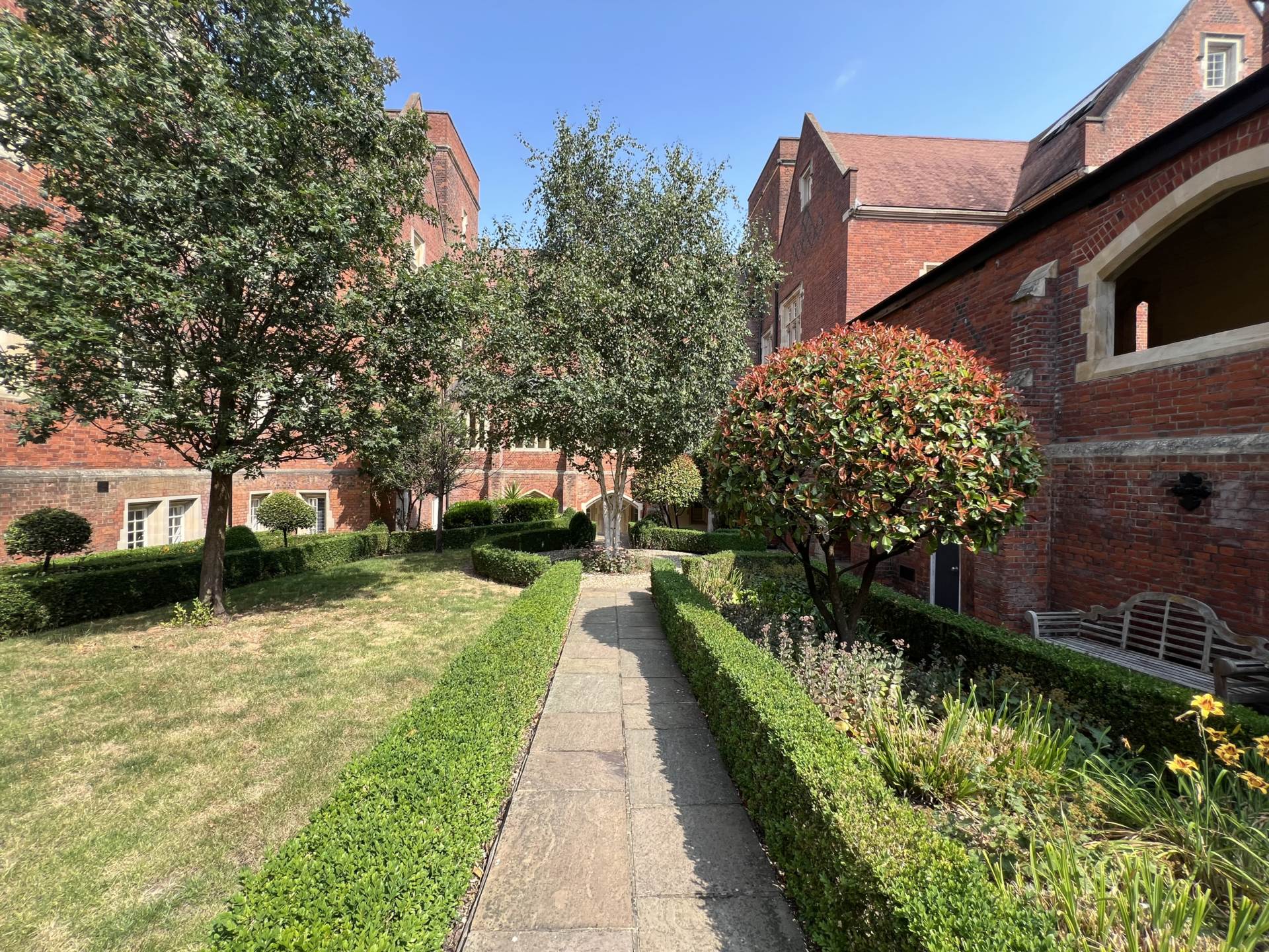 Tudor Court, The Galleries, Brentwood, Image 12