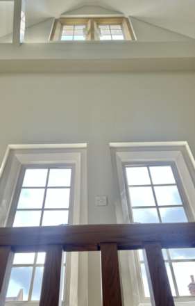 Tudor Court, The Galleries, Brentwood, Image 10
