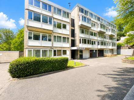 2 Bedroom Flat, Elgin House, Cameron Close