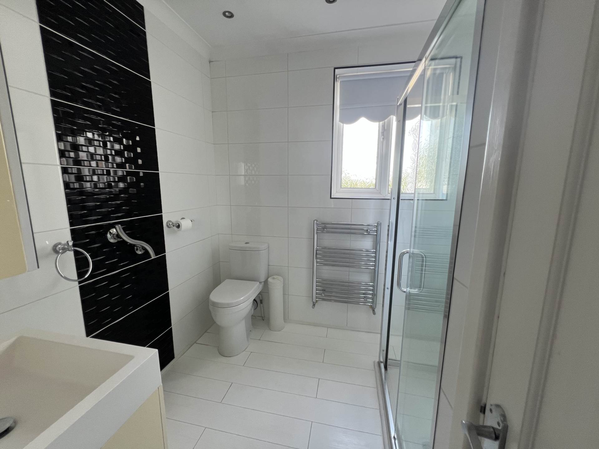 Kensington Drive, Woodford Green, Image 10