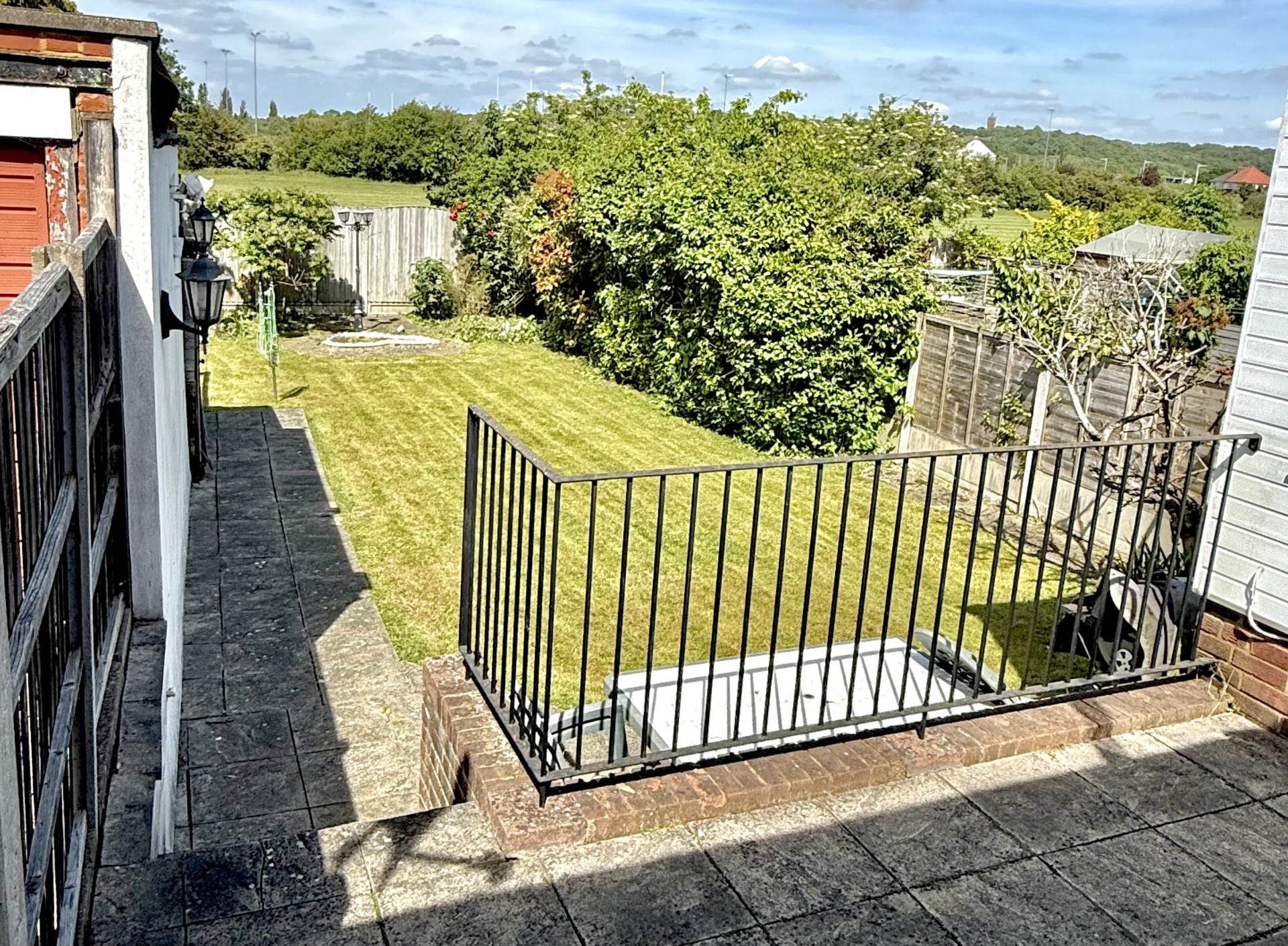 Kensington Drive, Woodford Green, Image 11