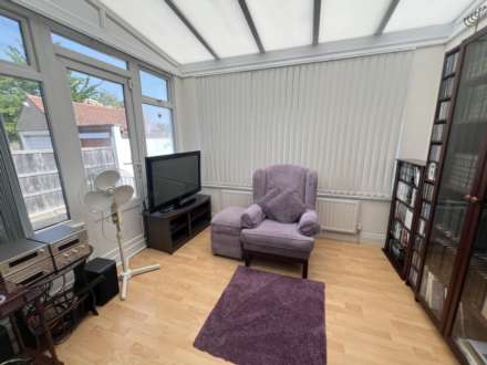 Kensington Drive, Woodford Green, Image 6