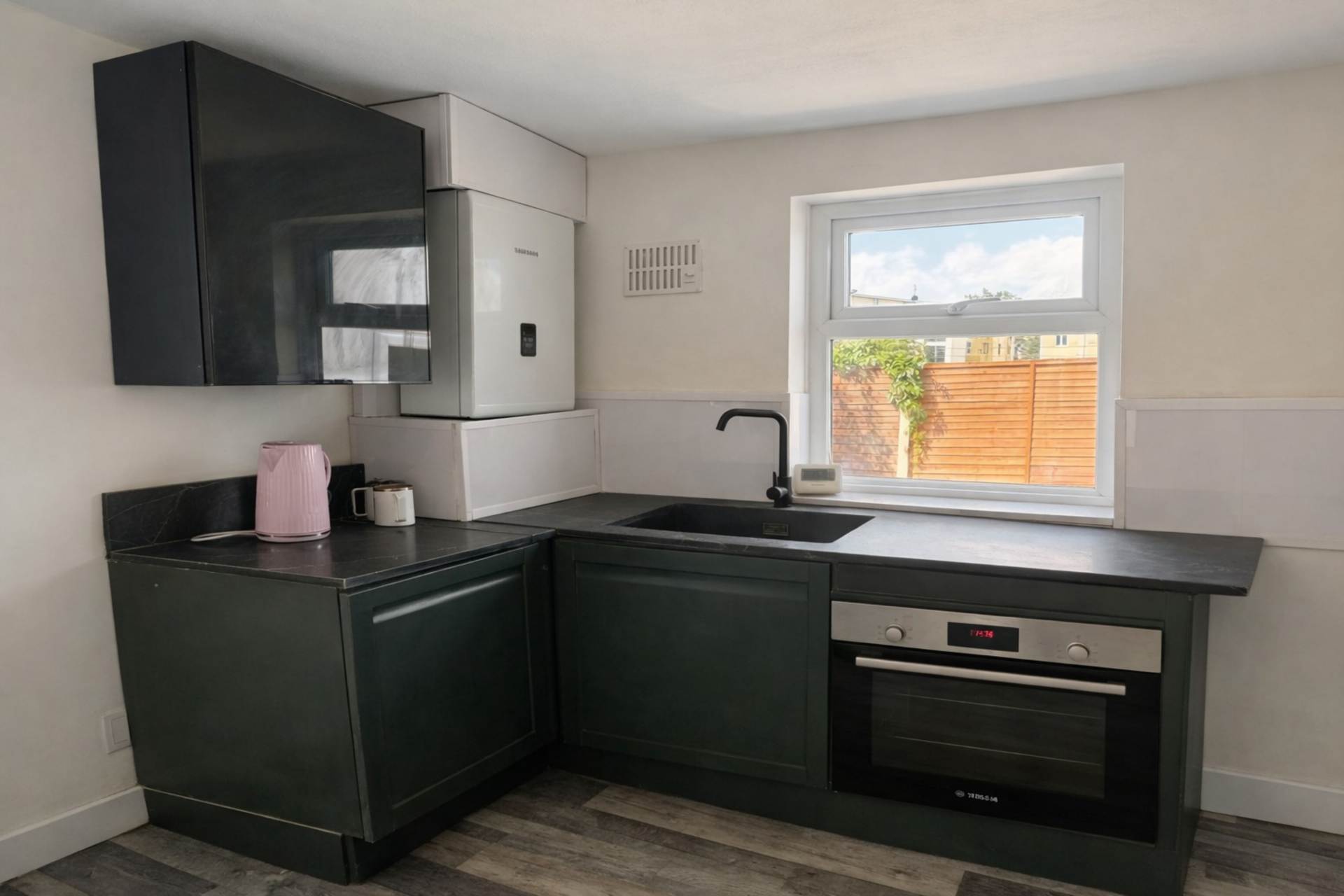 Victoria Road, Brentwood, Image 2