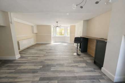 Victoria Road, Brentwood, Image 5