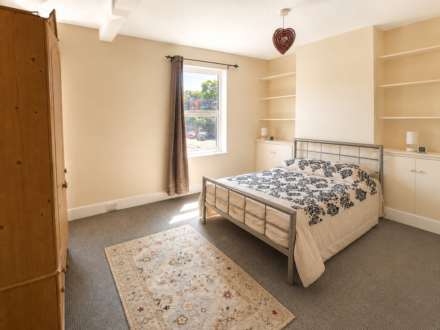 Victoria Road, Brentwood, Image 9