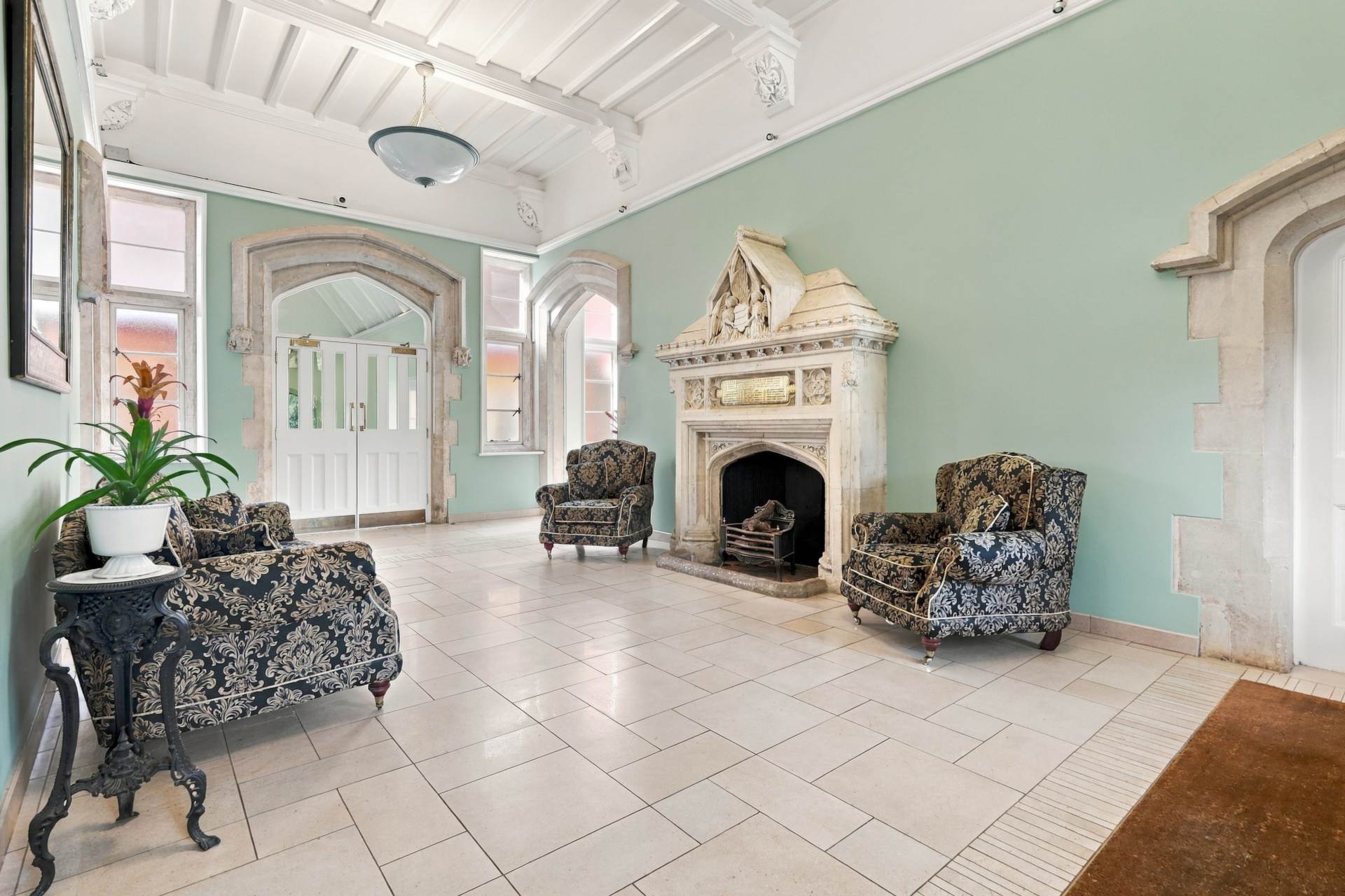 The Clock Tower, The Galleries, Brentwood, Image 25