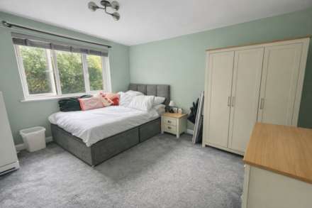 Junction Road, Brentwood, Image 4