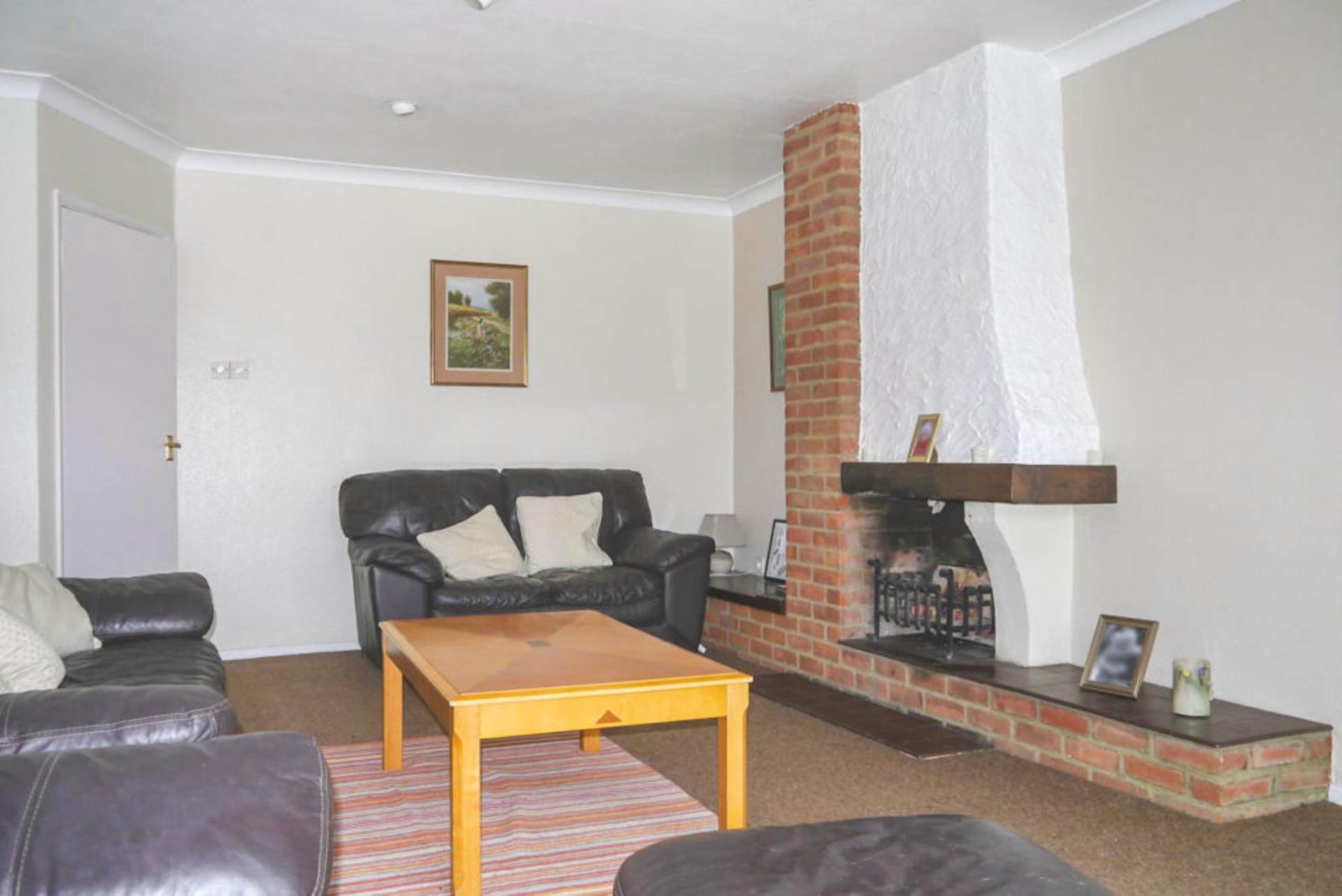 Hatch Road, Pilgrims Hatch, Brentwood, Image 4