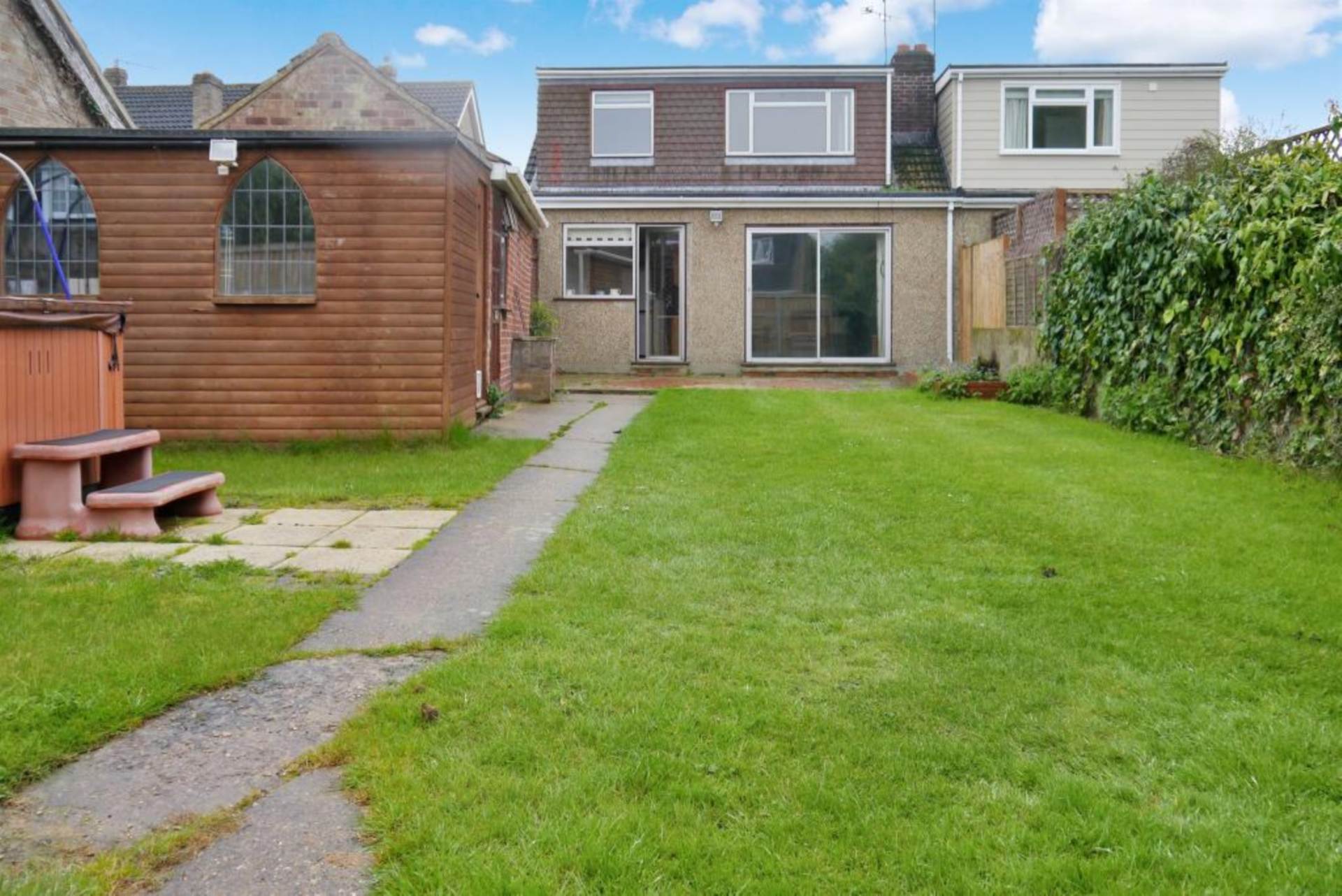 Hatch Road, Pilgrims Hatch, Brentwood, Image 9