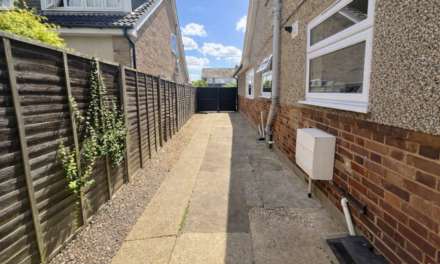 Hatch Road, Pilgrims Hatch, Brentwood, Image 13