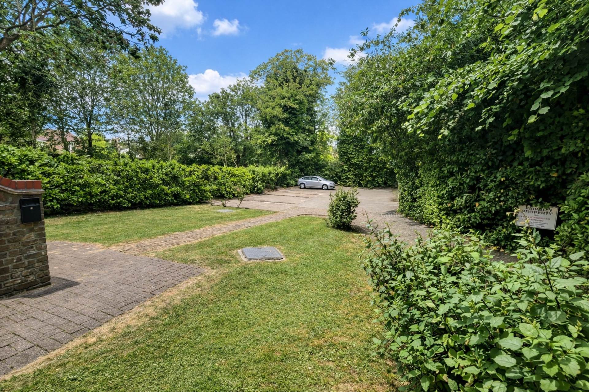 Guilford Lodge, Brentwood, Image 6