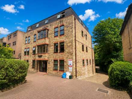 Guilford Lodge, Brentwood, Image 1