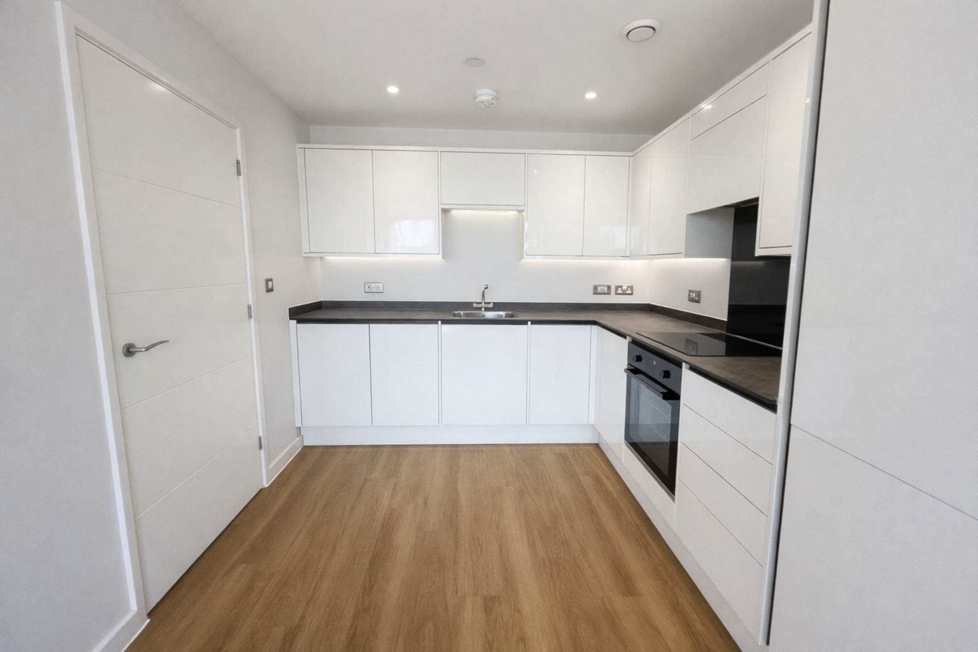 Ingrave Road, Brentwood, Image 4