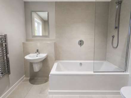 Ingrave Road, Brentwood, Image 6