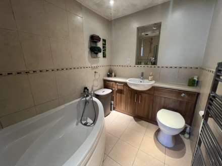 Willow Close, Doddinghurst, Image 11