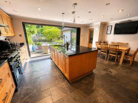 Willow Close, Doddinghurst, Image 2