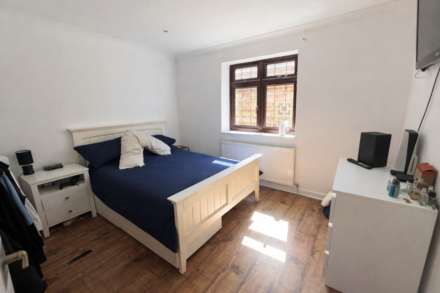 Willow Close, Doddinghurst, Image 8