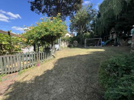 Willow Close, Doddinghurst, Image 9
