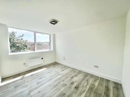 1 Bedroom Flat, Wingrave Court, Brentwood