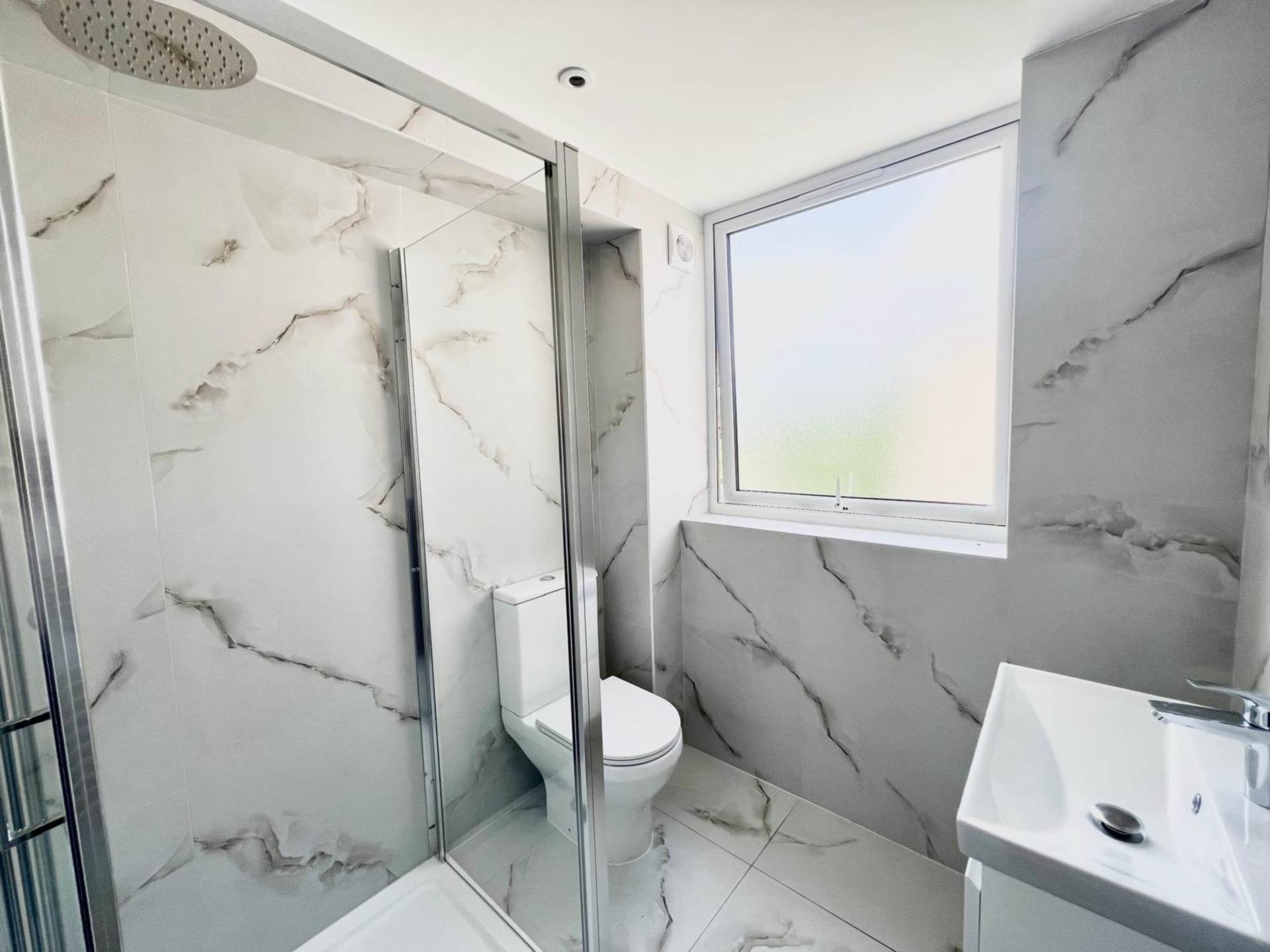 Wingrave Court, Brentwood, Image 5