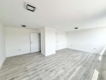 Wingrave Court, Brentwood, Image 1