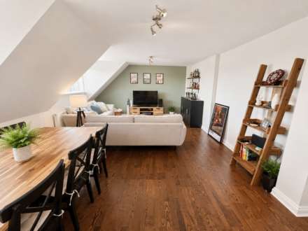 Kavanaghs Court, Kavanaghs Road, Brentwood, Image 3