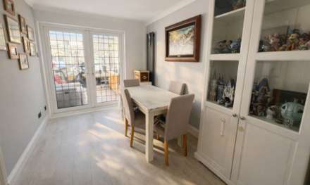 Roth Drive, Hutton, Brentwood, Image 4
