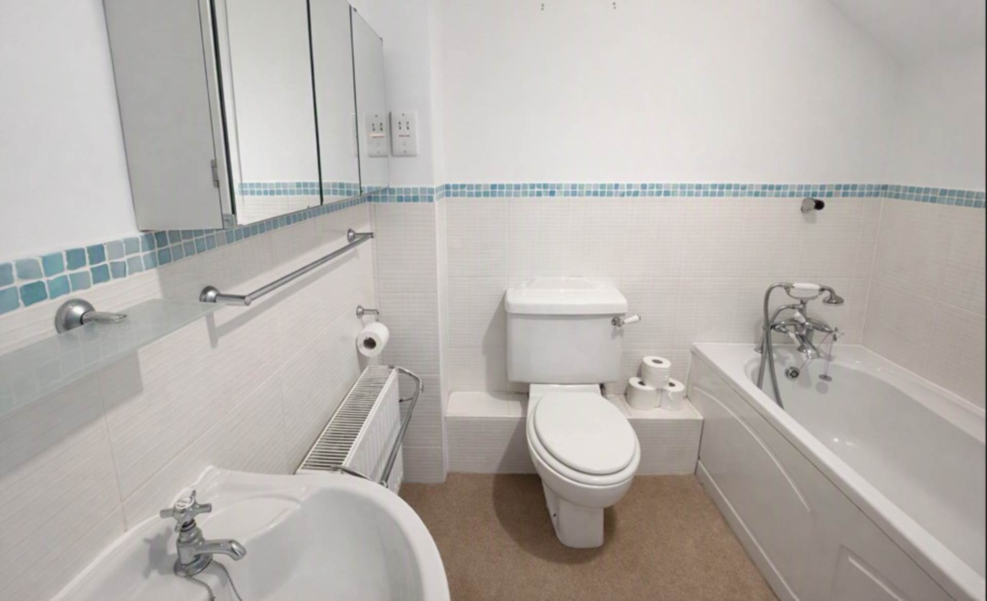 Hare Bridge Crescent, Ingatestone, Image 4