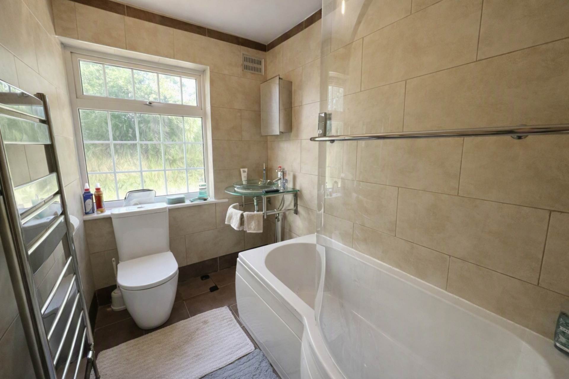Kings Chase, Brentwood, Image 7