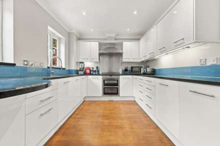 Osborne Heights, Brentwood - Clements Park, Image 5