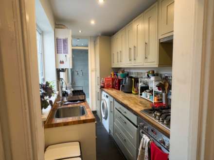 Alfred Road, Brentwood, Image 5