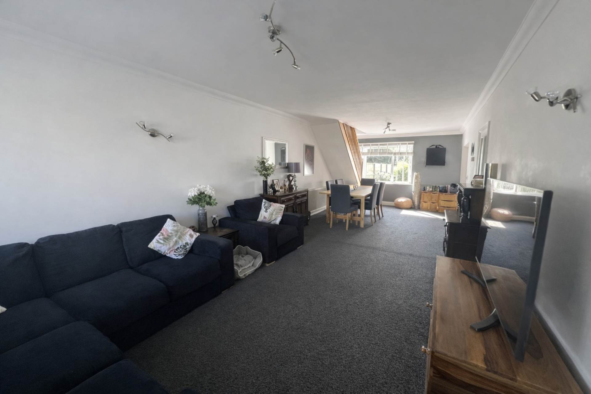 Goodwood Avenue, Hutton, Image 3